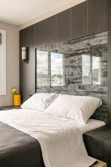 Modern House Newly Furnished 3 Mins Drive To Fall Niagara Bagian luar foto